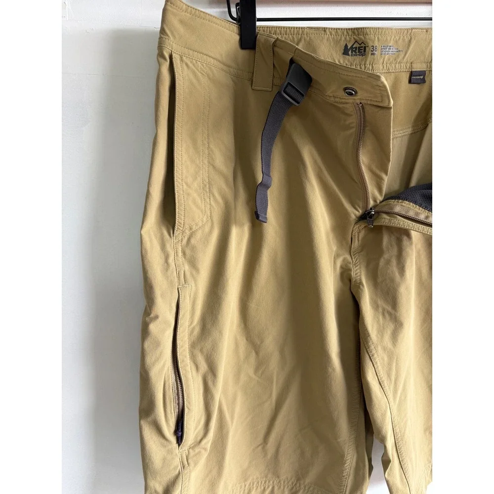 REI Co-op Savanna Trails Hiking Shorts Mens 38 Khaki Stretch utility Gorpcore
